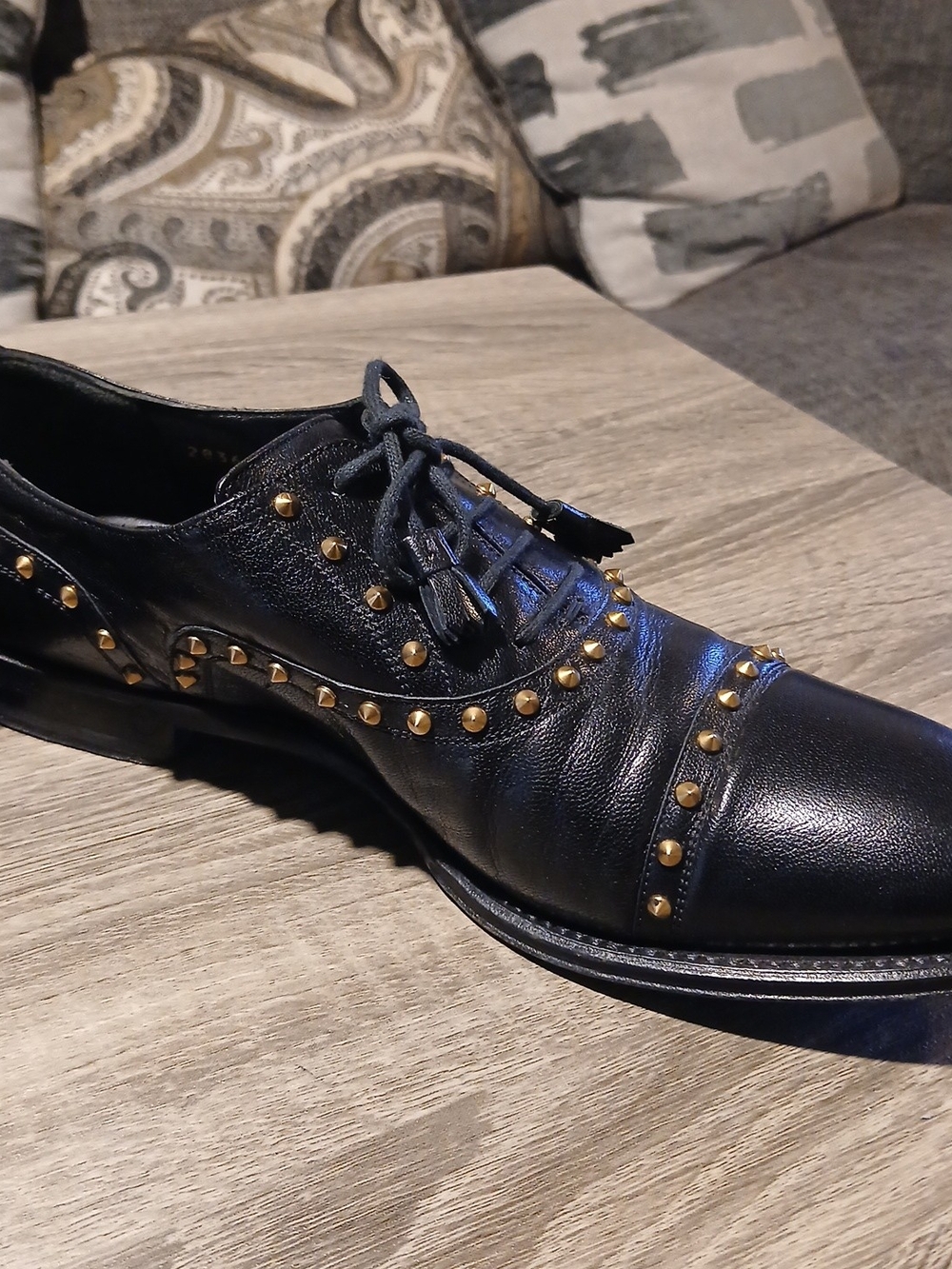Gucci Betis Glamour Studded Black Leather Oxfords Sz 39.5 IT (US Women's 9.5) - Picture 7 of 16